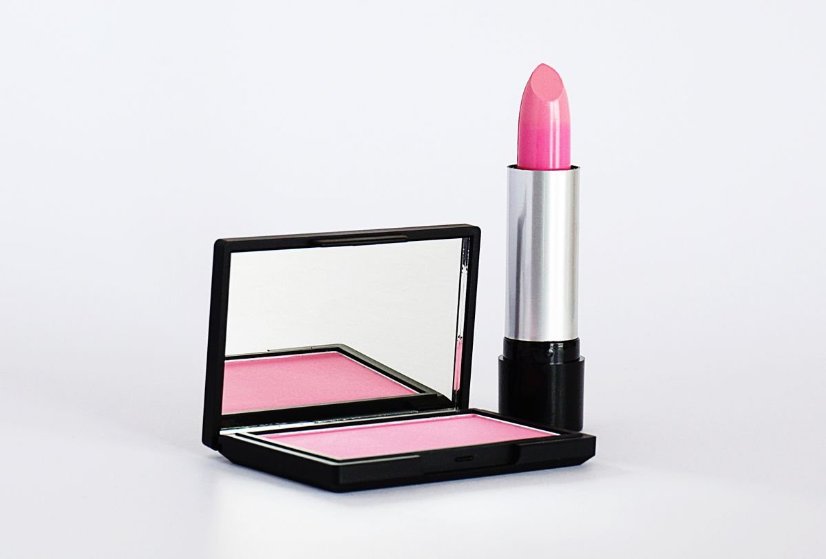 Color Cosmetics formulations by Verdalab